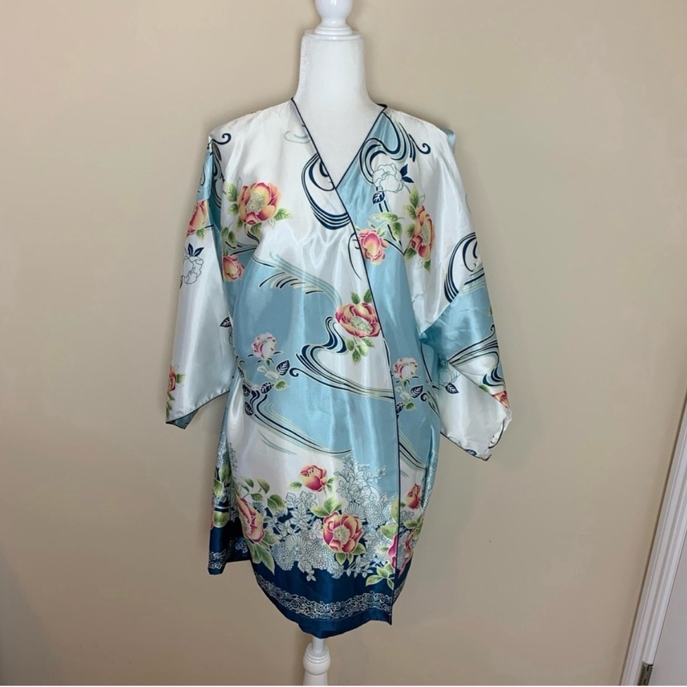 Blue water themed kimono